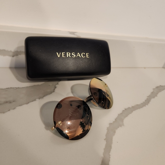 Versace Women's Rose Gold Round Sunglasses 59mm - Picture 5 of 6
